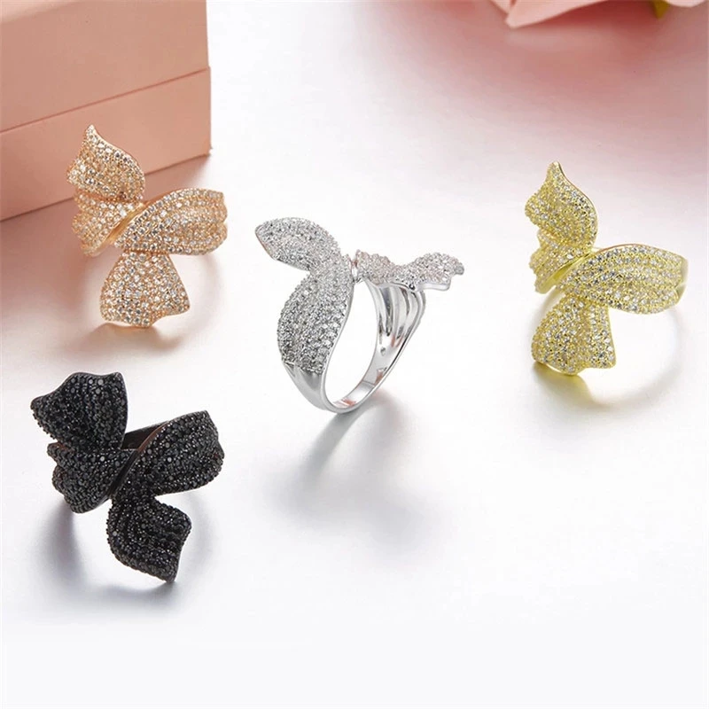 

Женское кольцо из серебра 925 пробы, с фианитом