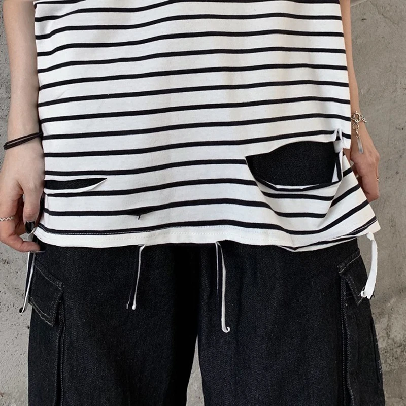 

2021 New Short Sleeve Tshirt Striped Ripped Hole Men Clothing European American Hip Hop Streetwear Punk Oversized Tees Woman Top