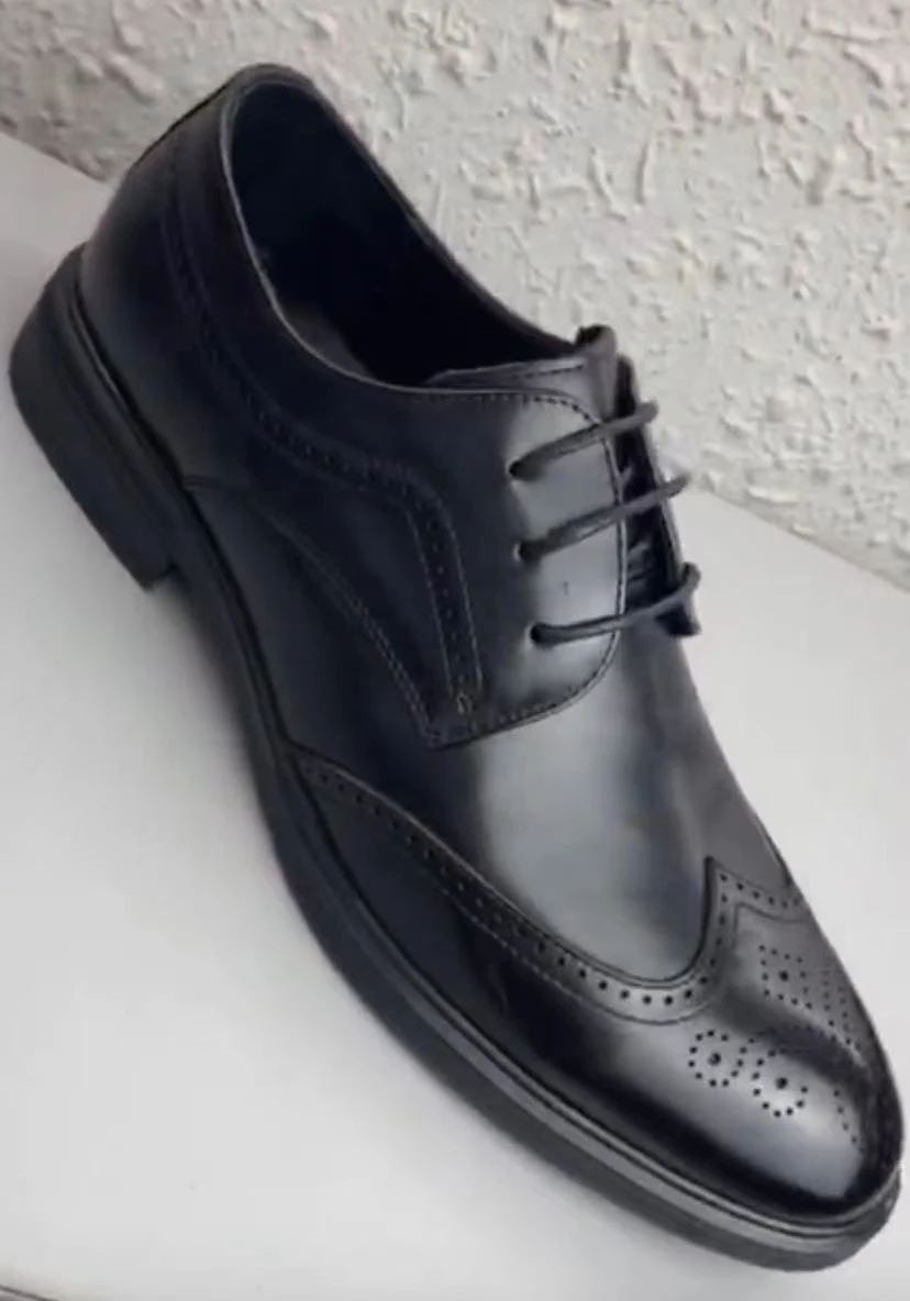 

Кроссовки обувь