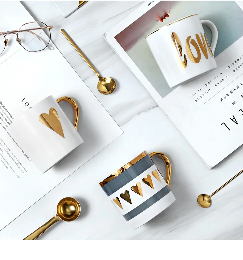 Креативная большая кофейная кружка белого и золотого цвета с буквенным принтом