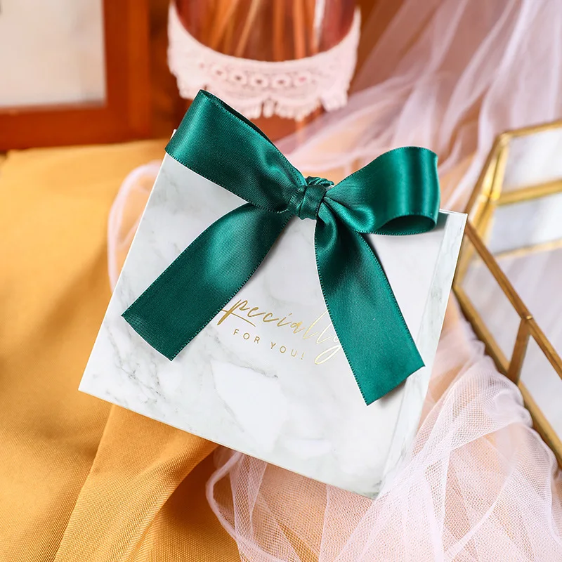 

SLMengGUO European Marble Gift Box Packagin Wedding Gift for Guests Souvenirs Wedding Party Favors Chocolate Paper Candy Box