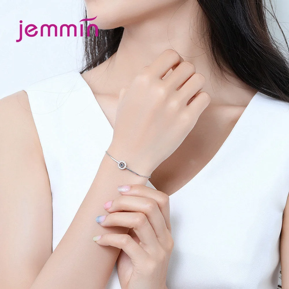 Женский браслет с цепочкой из серебра 925 пробы кристаллами