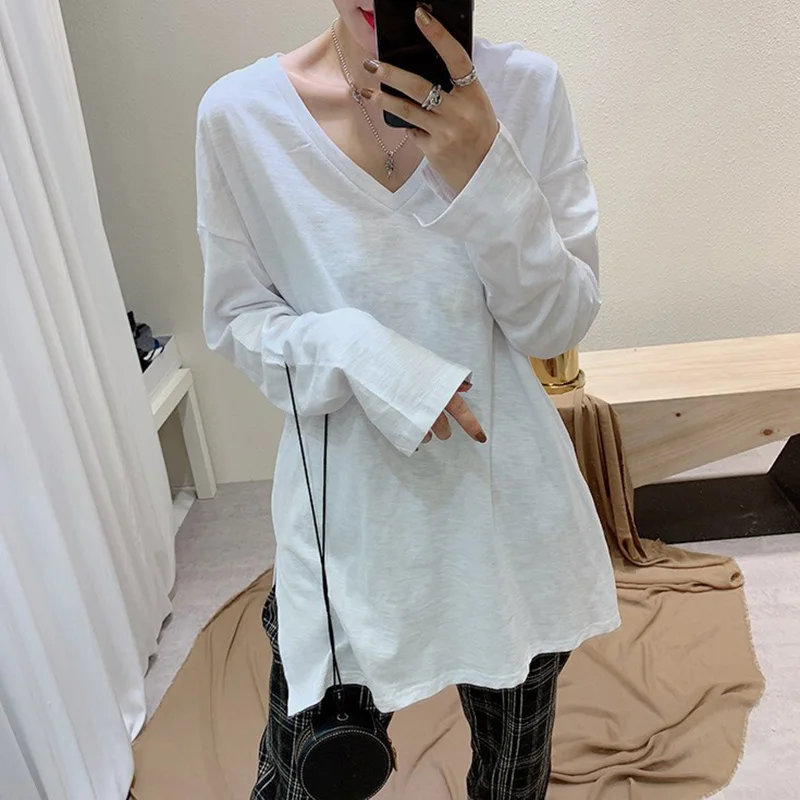 Женская узелковая хлопковая футболка средней длины с длинным рукавом белая