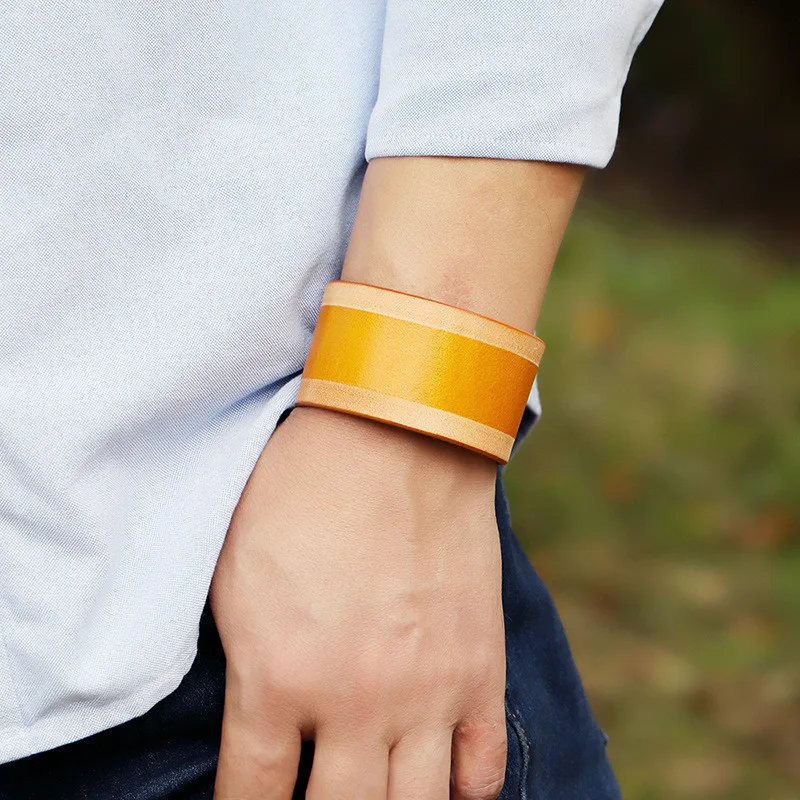 Большой винтажный браслет из натуральной коровьей кожи в стиле унисекс |