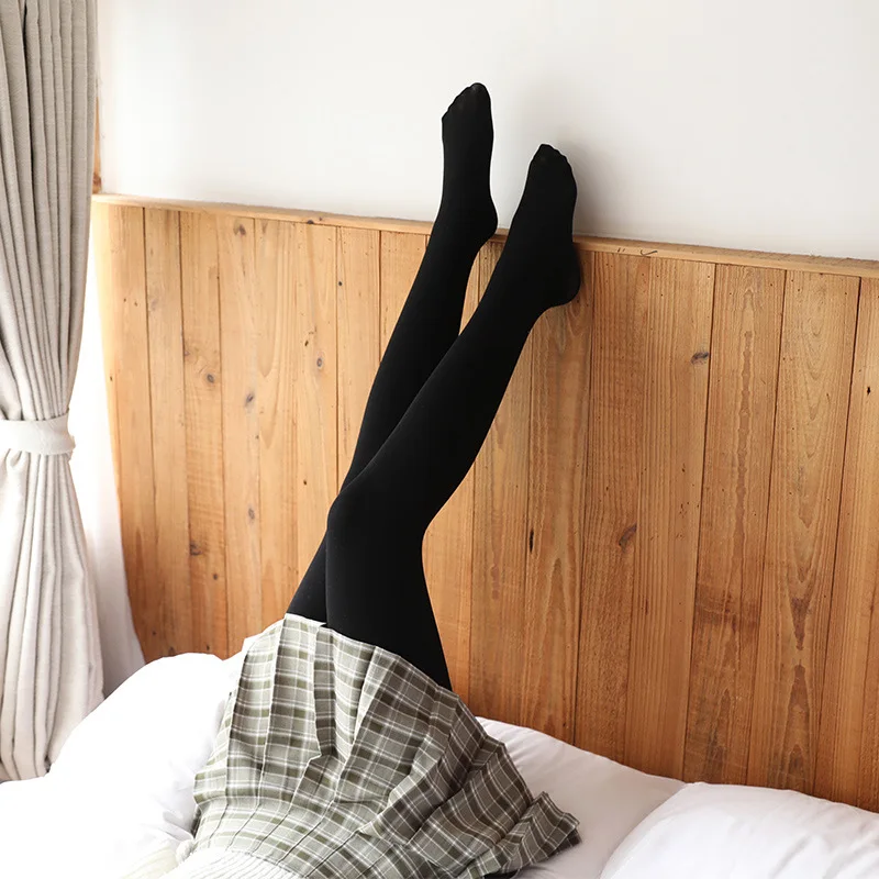 

Women Winter Thickened Pantyhose Warm Plush Bare Leg Color Outside Wearing 50g- 420g Nylon Pantyhose Women Black skin color