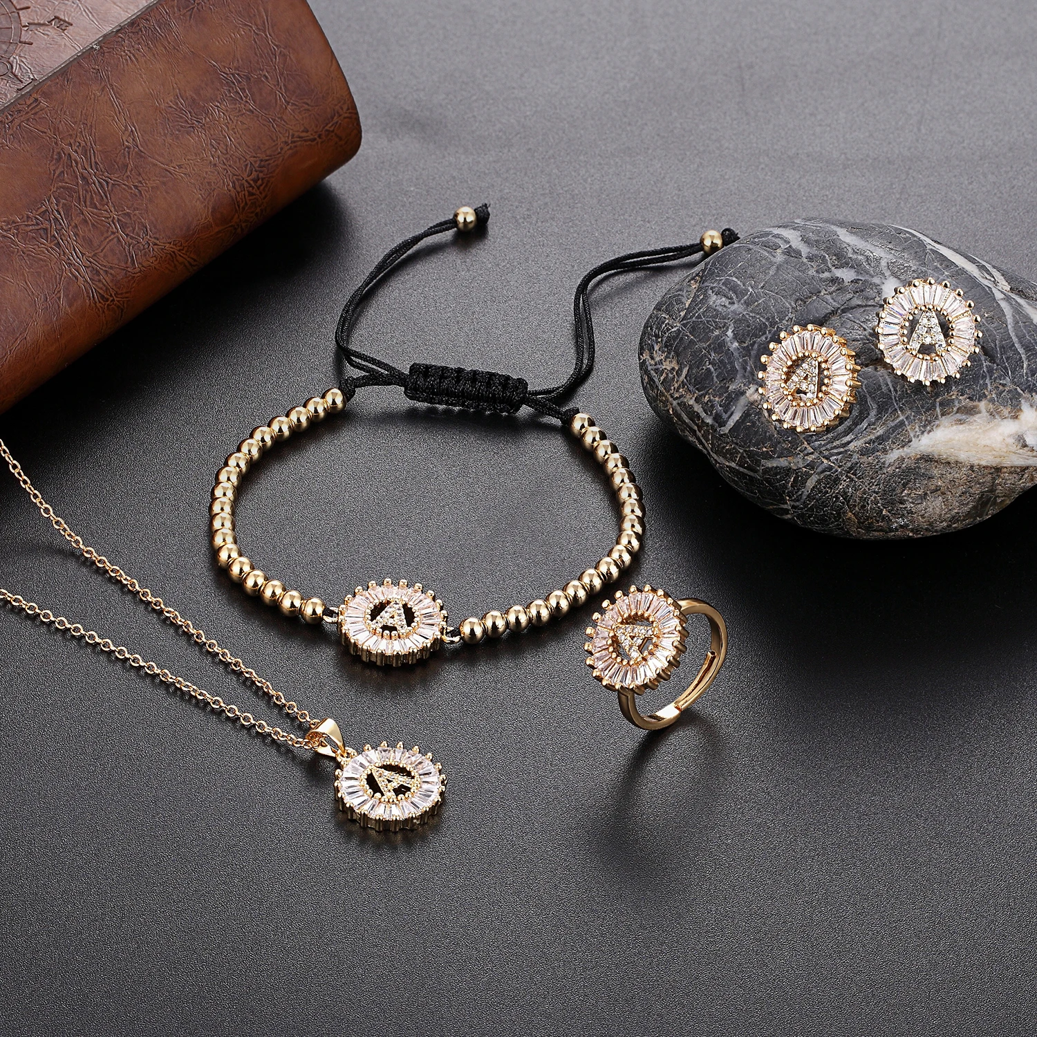 Новинка 26 букв очаровательное кольцо с кубическим цирконием браслет ожерелье