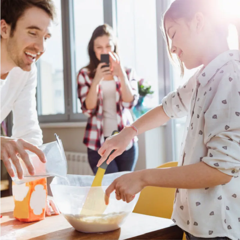 

1 Pcs Cake Cream Scraper Baking Silicone Spatula High Temperature Baking Scraping Cutter Kitchen Tools