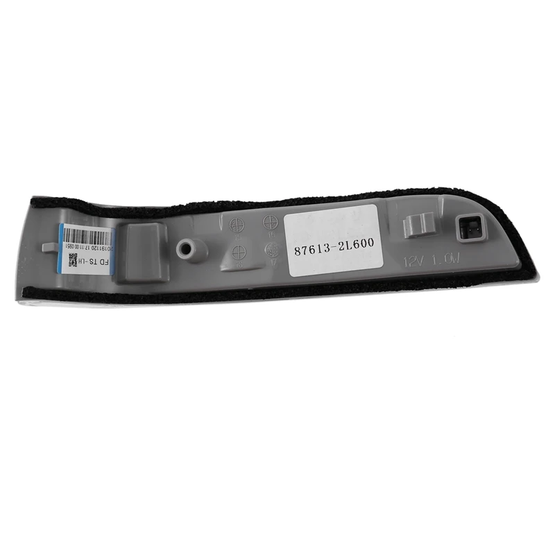 

Car LED Side Mirror Turn Signal Lamp for Hyundai I30 I30CW 08-11