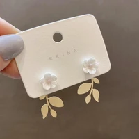 fashion flower earrings creative personality ladies earrings fashion wild simple earrings wholesale jewelry