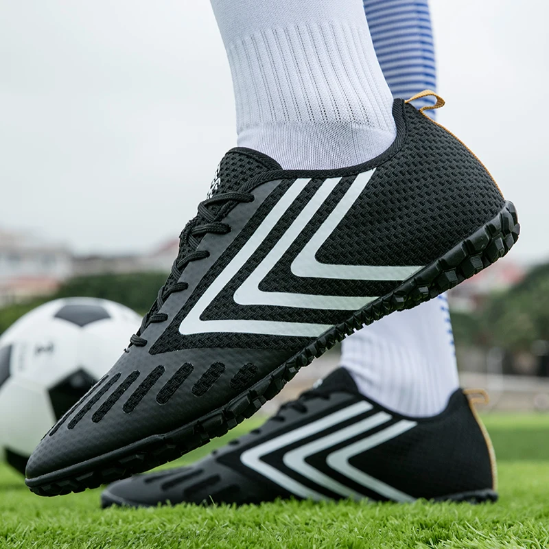 Новейшие модели для взрослых летающие тканые ломаные ногти футбольные бутсы