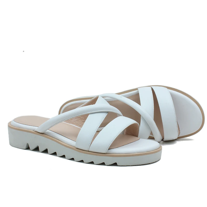 FOKOLO Модные женские тапочки простые и мягкие из натуральной кожи летние пляжные