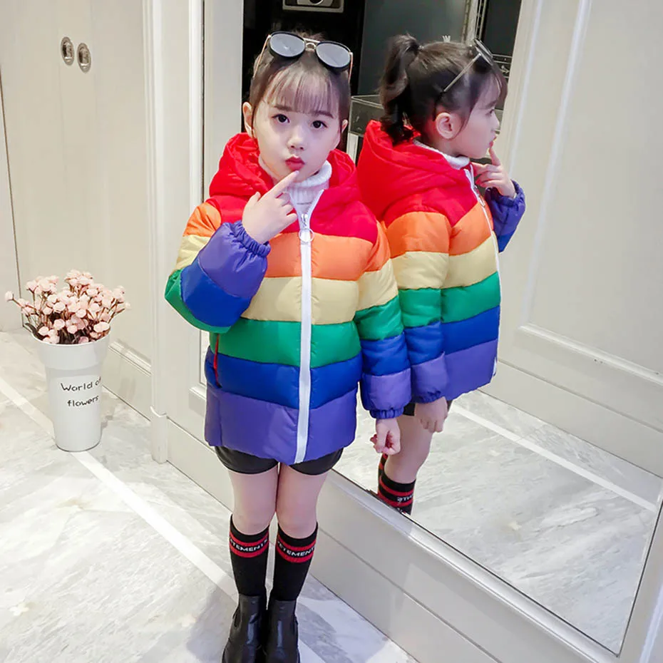 Детское пальто куртка в радужную полоску для девочек Верхняя одежда с капюшоном
