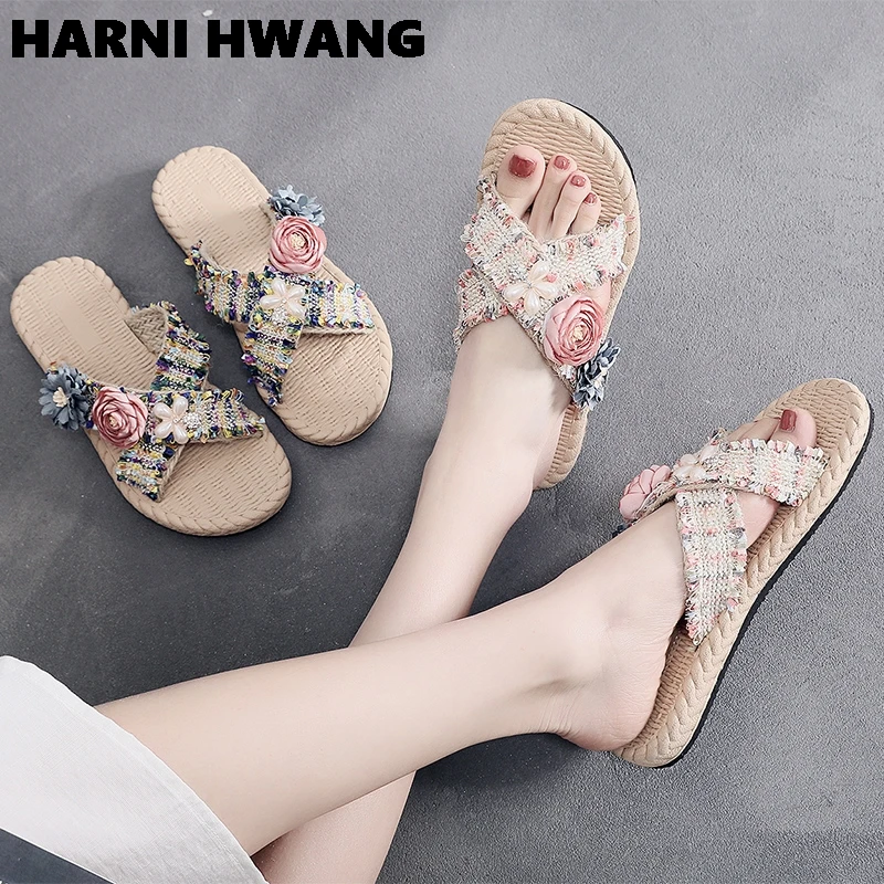 

2021 Summer Fashion Breathable Rose Women's Straw Slippers Seagrass Slippers Unisex Home Shoes Handmade Men's Straw Slippers