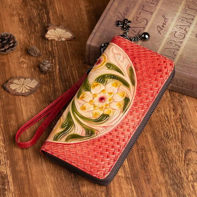

Handmade Embossed Lady Purse 2021 New First Layer Cow Leather Women Wallets Vintage Long Hand Wallet Card Holder