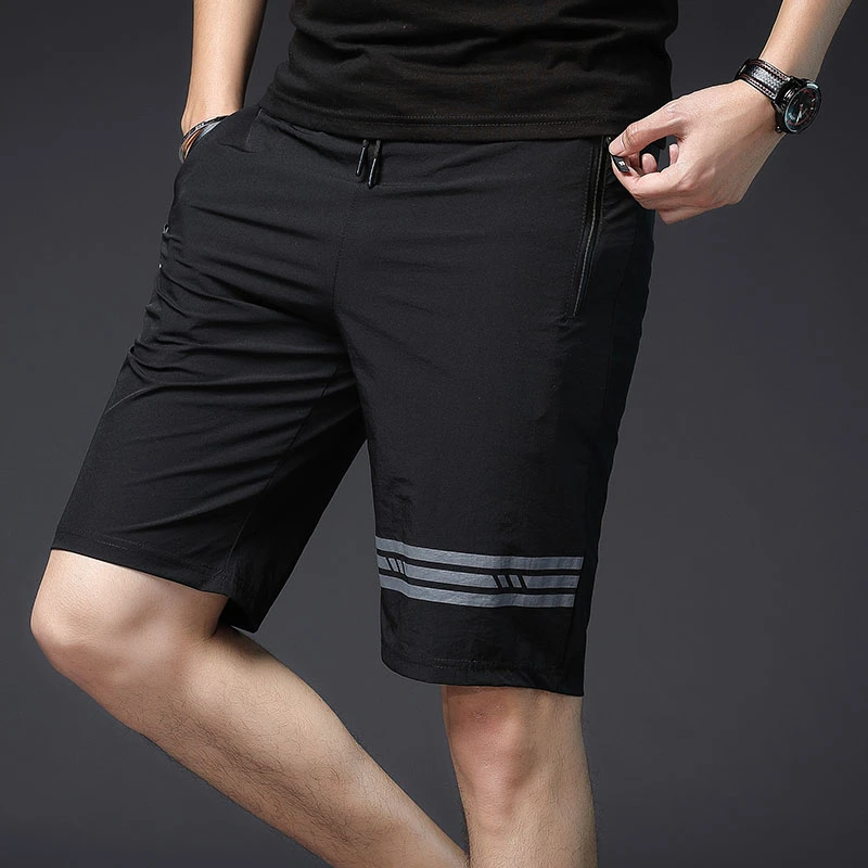 

Solid Men's Shorts Casual Bermuda Masculina Beach Shorts With Zipper Pockets Streetwear Sport Beach Shrots 3XL Summer 2020 New