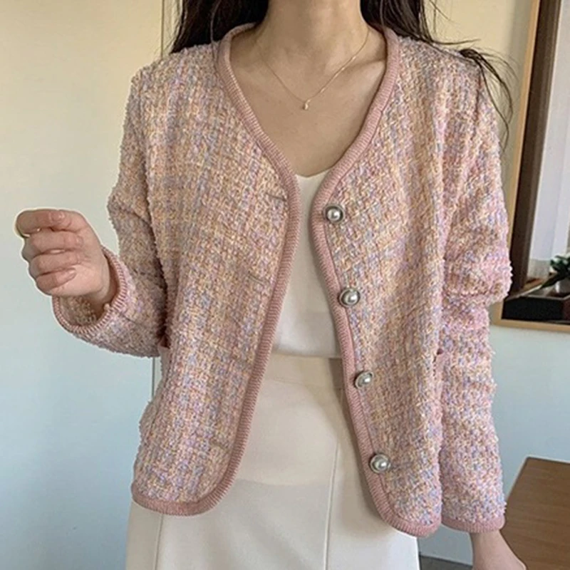 

Женский твидовый кардиган в Корейском стиле, элегантный Однорядный свободный твидовый кардиган с V-образным вырезом, жемчужной пряжкой и дл...