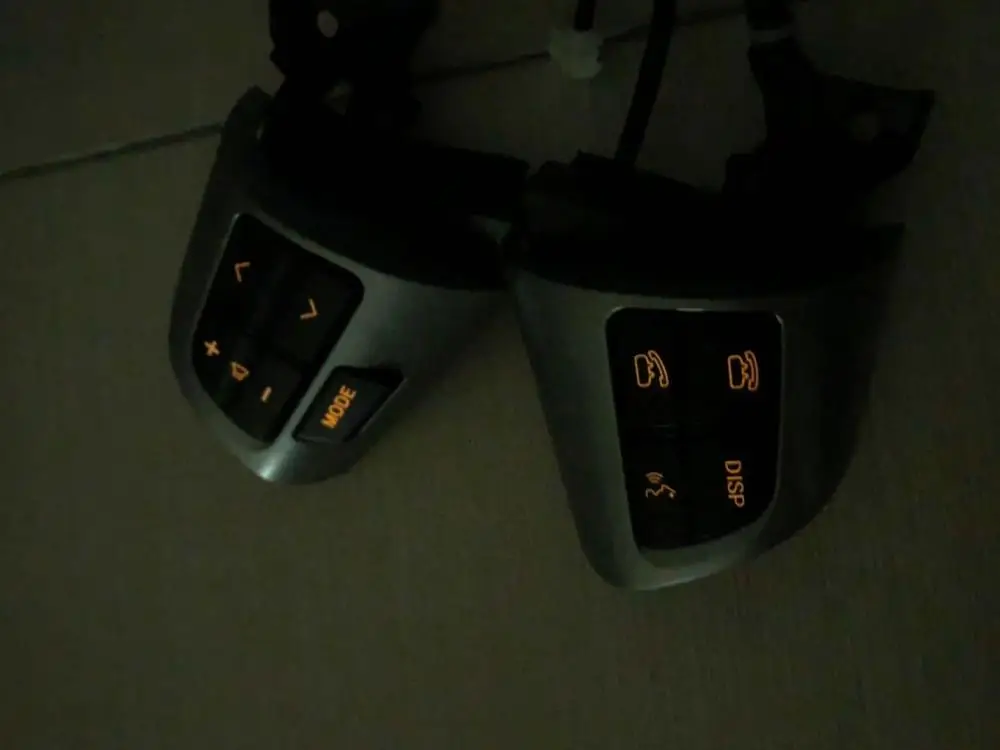 Новая высококачественная кнопка управления звуком на руль для TOYOTA COROLLA 2007 2013 84250