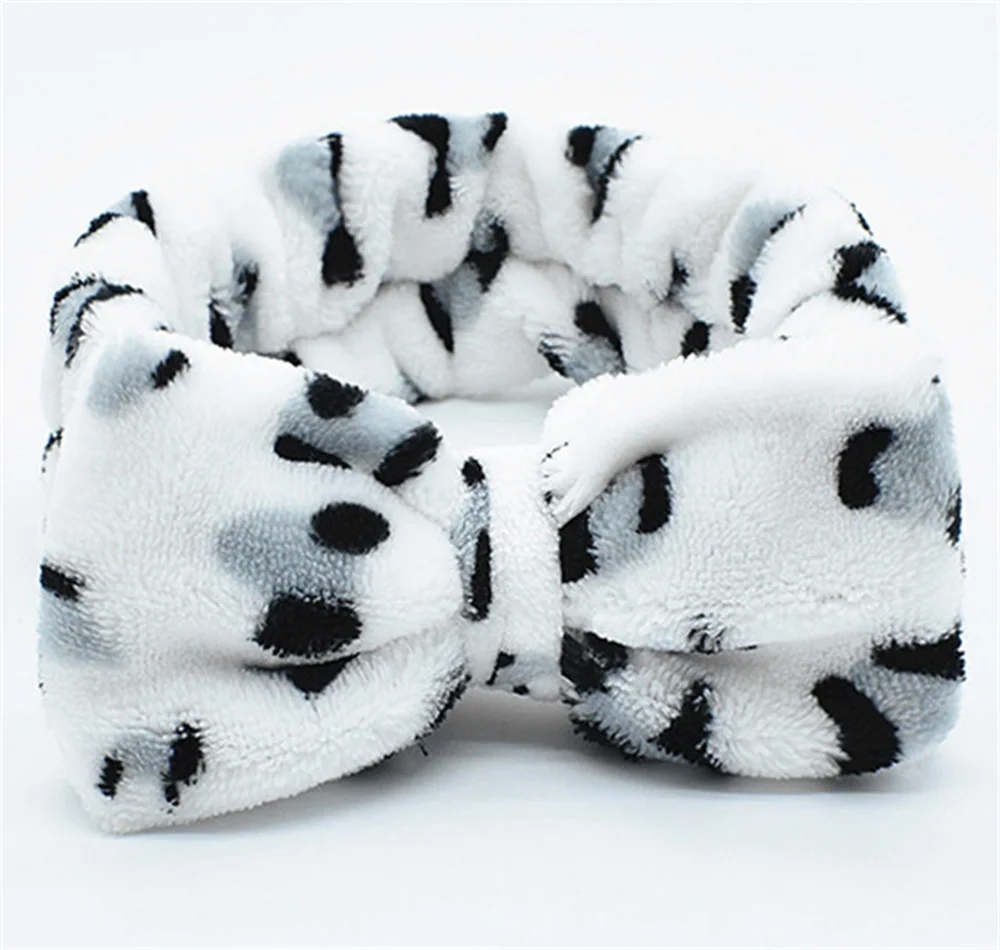 Рисунок 3 - Женская повязка на голову для мытья