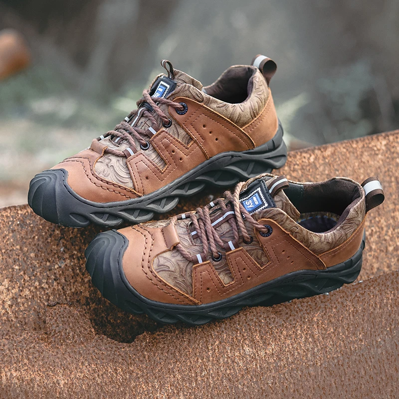 

Men's Autumn Winter Boots Genuine Leather Shoes Mountain Hiking Trekking Sneakers Man Comfort Work Boots Outdoor Sport Tactical