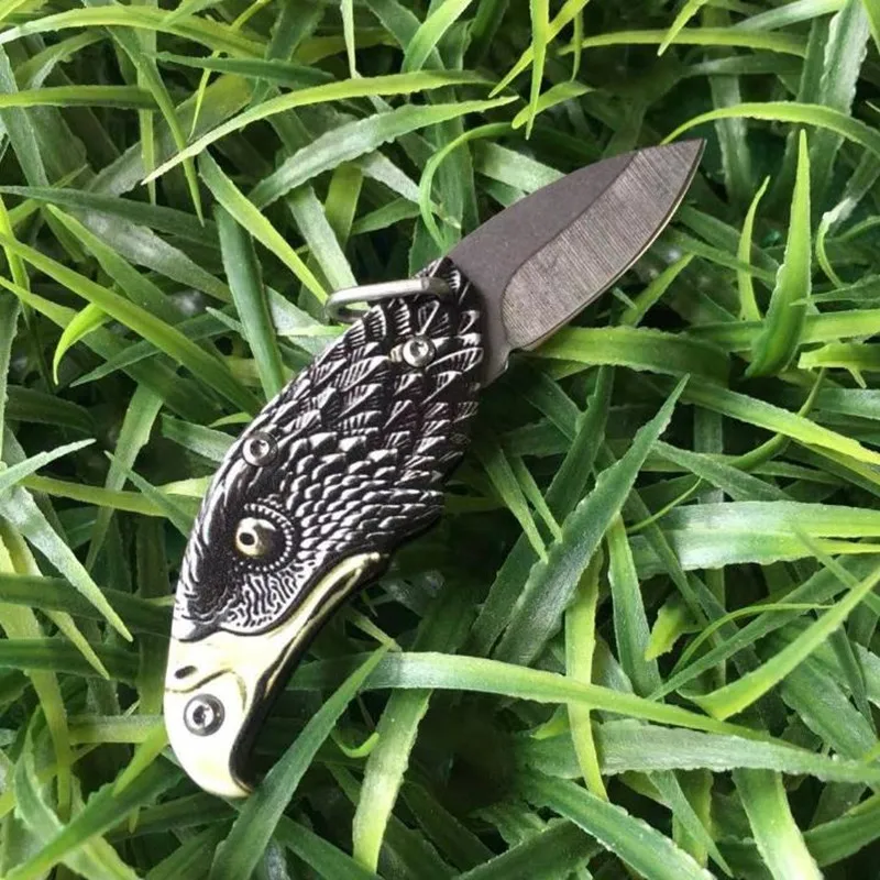 

2021 HW53 Fashion New Stainless Steel Folding Outdoor Survival Camping Knives EDC Portable Mini Key Button Knife