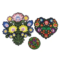 1pc retro sewing on patches love heart flower embroidered cloth stickers patches applique supplies chinese style patches craft