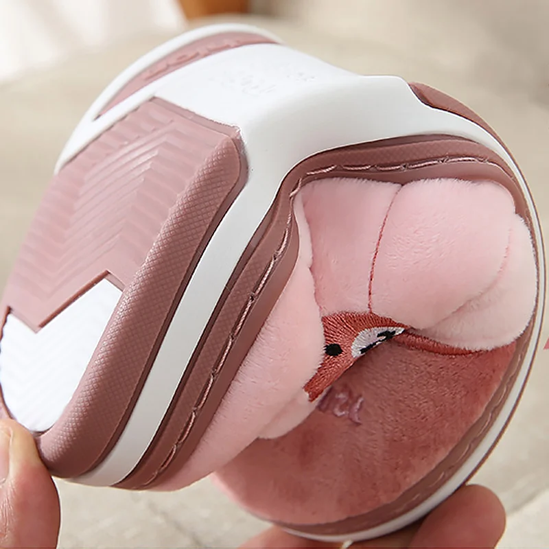 

Suede Warm Winter Slippers Women Plus Size 43-45 Fashion Bear Gingham Soft Fur Slippers Woman TPR Plush Indoor Shoes