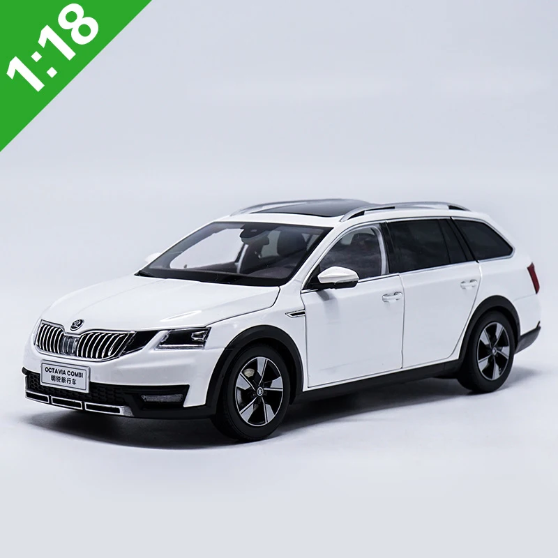 1:18 тщательная модель Skoda OCTAVIA Wagon автомобиля из сплава статические металлические