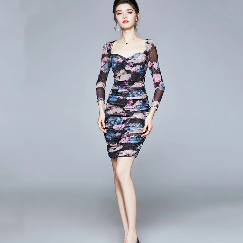 

Spring new retro ladies slim bag hip bag hip net gauze skirt square neck floral long sleeve dress