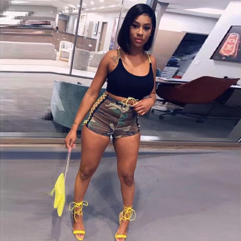 

Сексуальный клубный комплект из 2 предметов, женская летняя одежда, короткий топ на бретелях-спагетти, камуфляжные бандажные велосипедные ш...