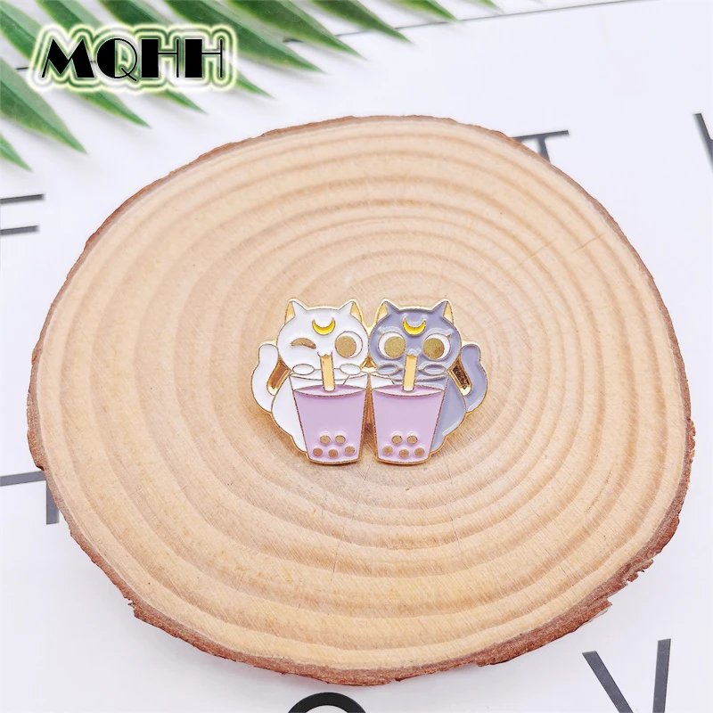 Мультяшные милые эмалевые заколки с животными кошками питьевой молоком чаем