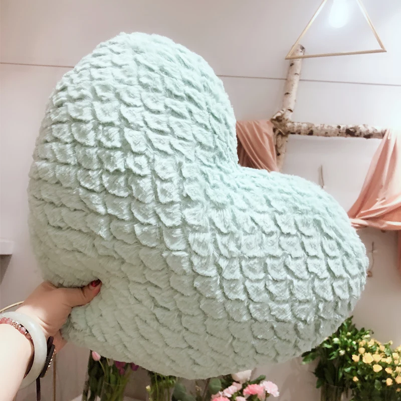 

Lovely Heart Shape Cushion 13 inch Romantic Macaroon Style Cartoon Heart Pillow Stuffed Plush Fleece Doll Cushion Home Decor