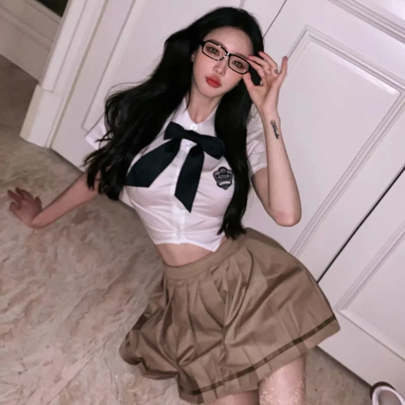 

WOMENGAGA Summer Student Japan Short Sleeve Top T Shirt Tees Bow + Pleated Mini Skirt Sexy Hot Korean Two-piece Suit JK Set GJT9