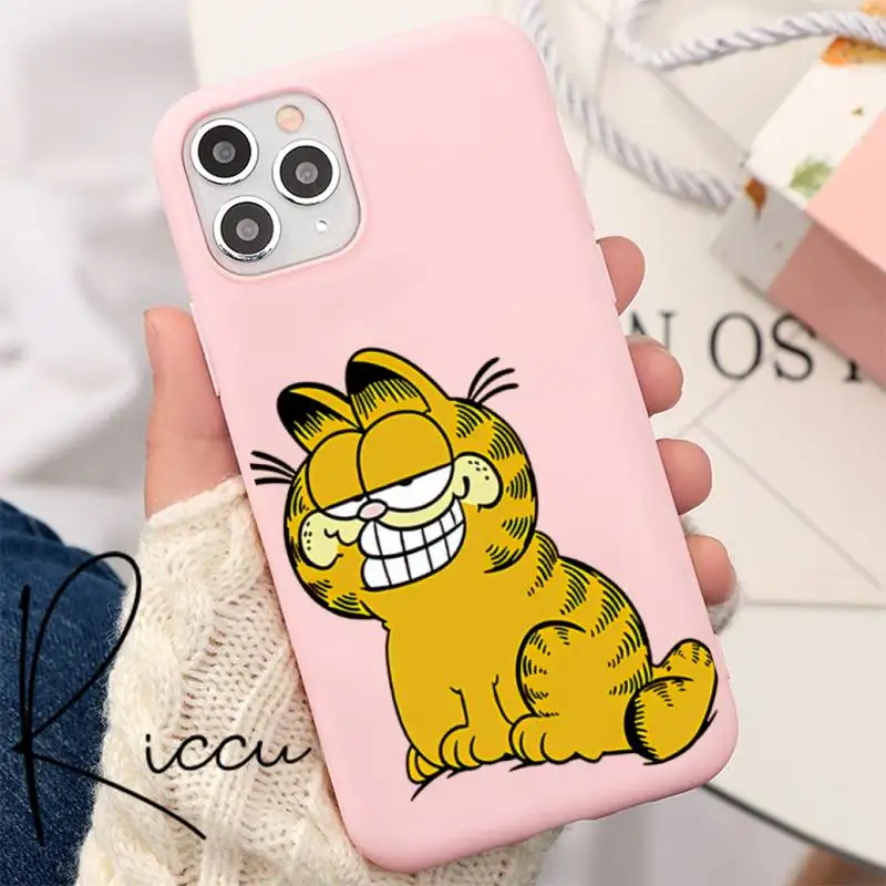 

Cute Cartoon Anime Garfield Phone Case For IPhone 8 7 6 6S Plus X 5S SE 2020 XR 11 12 Pro Mini Pro XS MAX Matte Candy Pink Cases