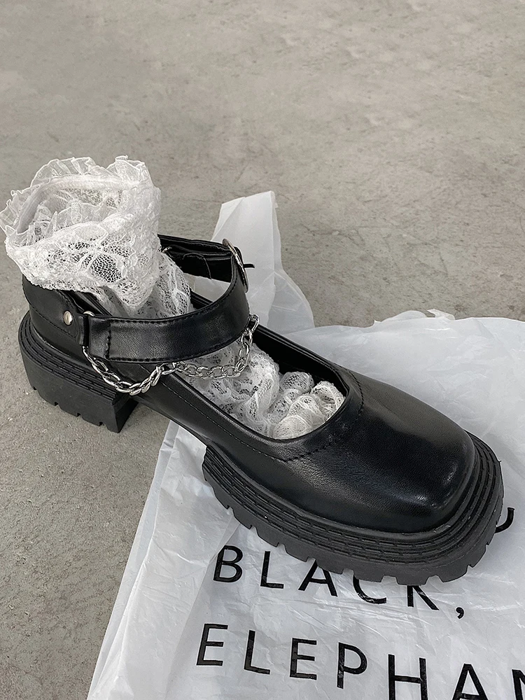 Женские черные маленькие кожаные туфли Новинка весна-осень 2021 Модные Простые