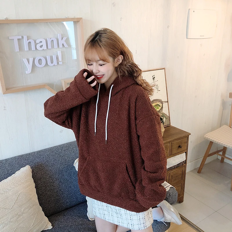 Женская толстовка с капюшоном круглым вырезом и длинным рукавом свободная