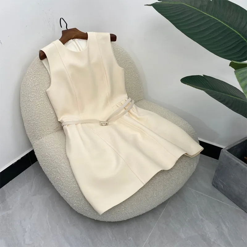 

Высококачественное элегантное модное однотонное женское мини-платье без рукавов