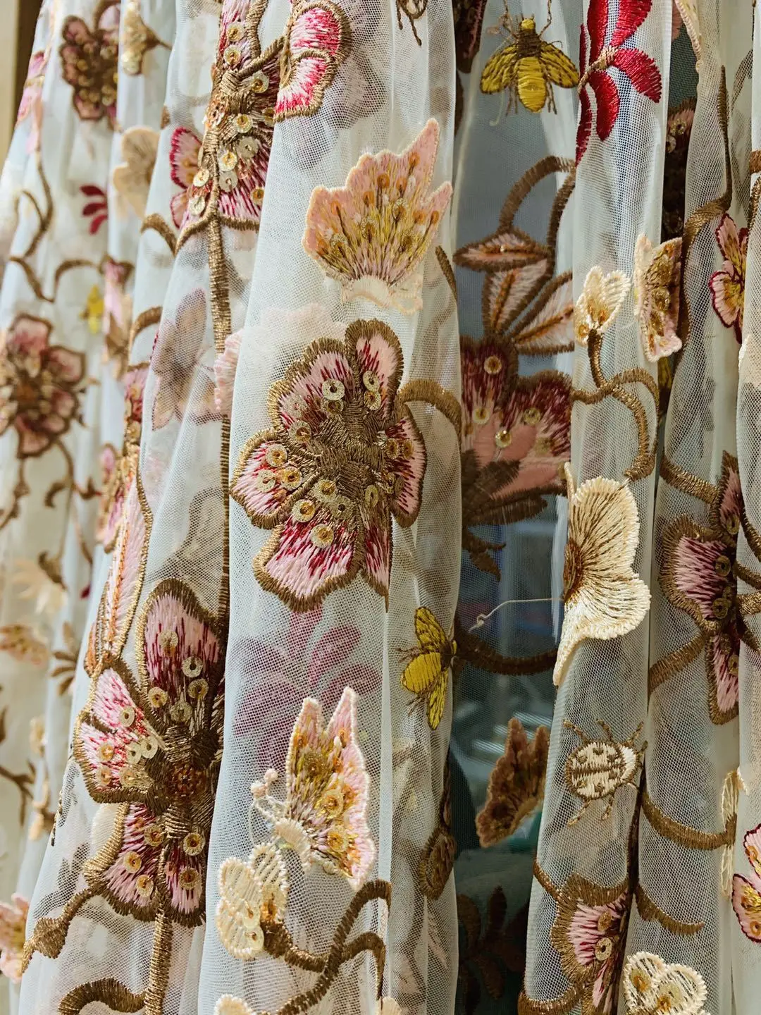 

1 meter 3D Butterfly sequins lace fabric multicolor african lace fabric high quality floral women dress lace fabric 2021