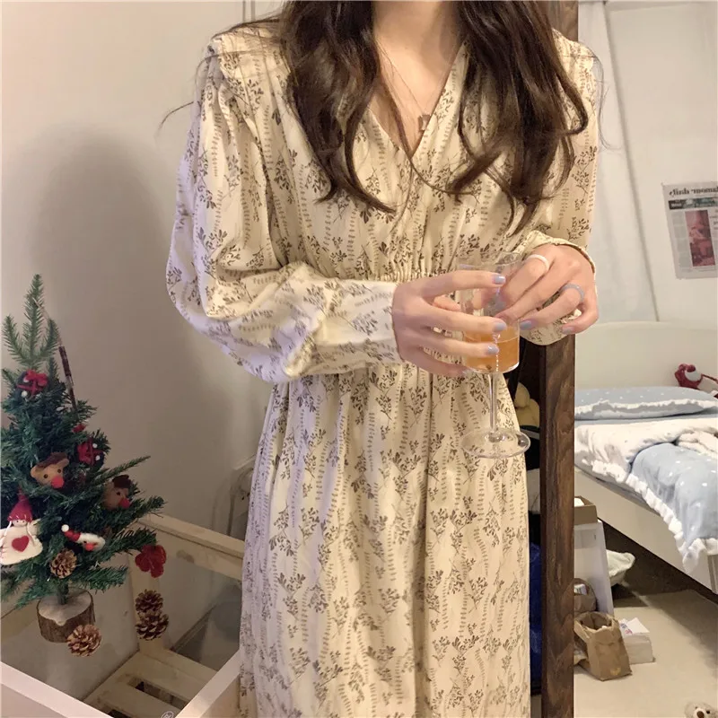 

2021 Spring New Korean French Vintage V-Neck Floral Temperament Waist One Piece Fashion Women'S Clothing Midi Dress