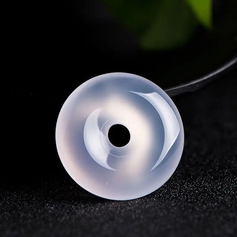 

Fashion Necklace 2021 Chalcedoon White Green Hanger Chain Handcarved Brave troops Jade Hanger Chains for Men Women Jade Jewels