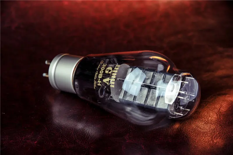 Вакуумная трубка WE300B с золотым голосом |