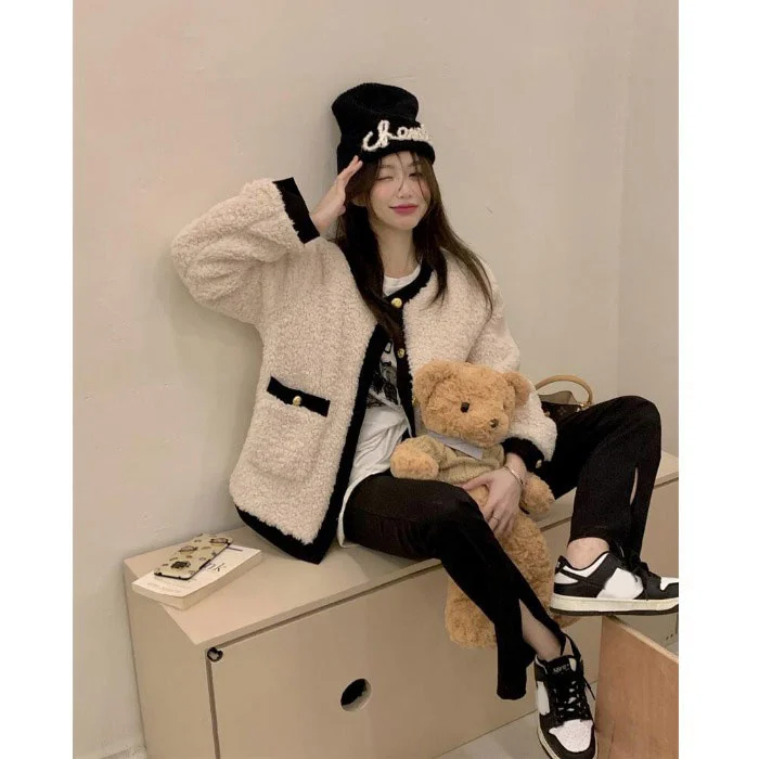 Женское зимнее пальто из овечьей шерсти с длинным рукавом |