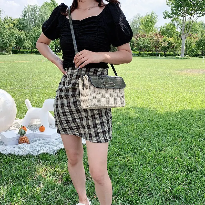 

OLSITTI High Quality Solid Color Beach Straw Bags for Women 2021 Handmade Woven Vacation Handbag Ladies Shoulder Crossbody Bag