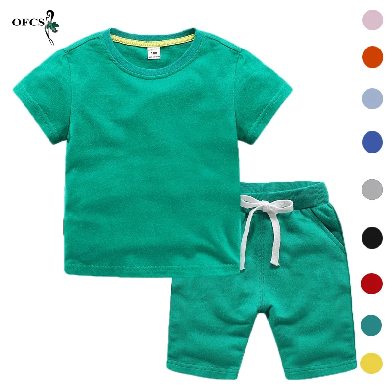 

Футболка с коротким рукавом и простые пляжные шорты для мальчиков и девочек, спортивные комплекты из 2 предметов, летняя детская одежда, нов...