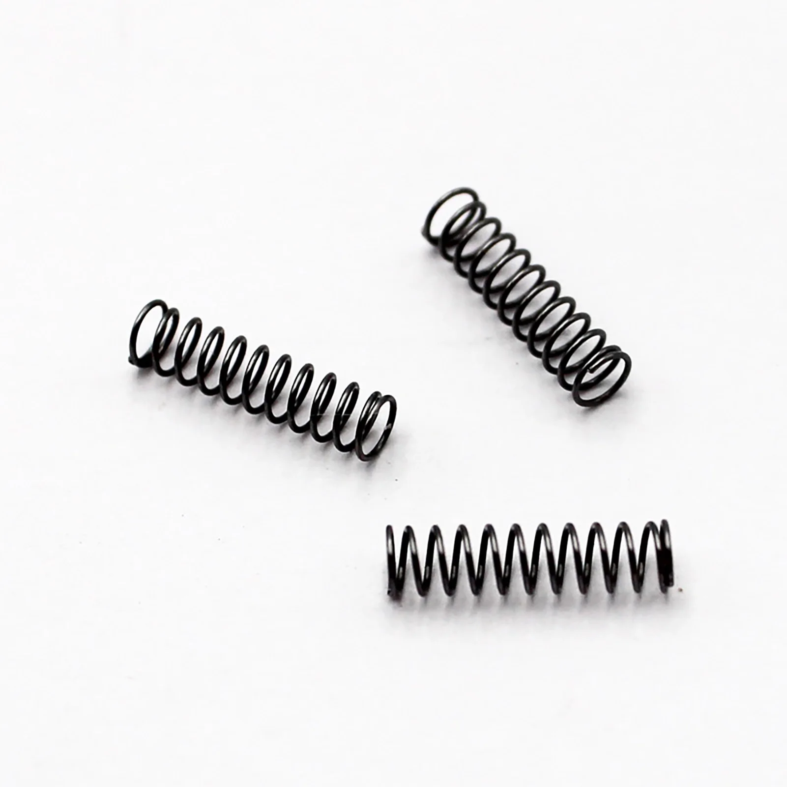 

Wire Diameter 0.7mm, Outer Diameter 11mm, Free Length 5/10/15/20/25/30mm, Spring Steel Extension Spring, Compressed Springs,