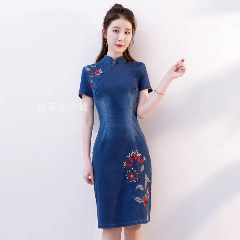 Женское джинсовое платье Ципао облегающее с короткими рукавами и вышивкой в