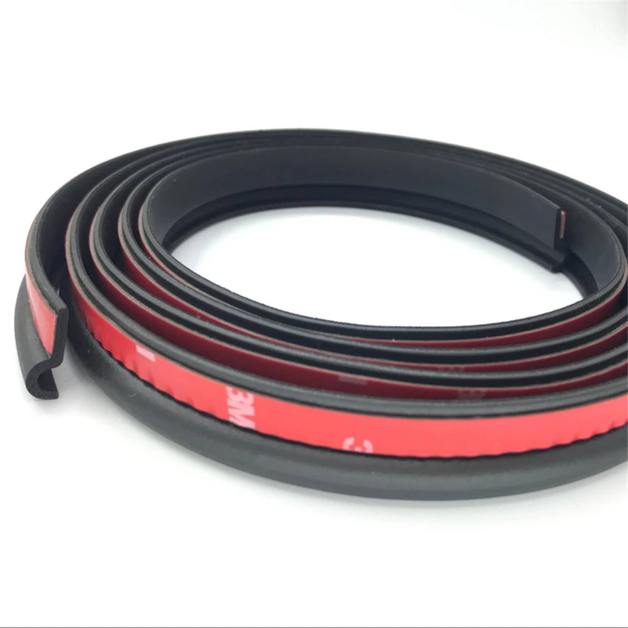 

2pcs 90cm x 25mm Universal Car Door Edge Protector A Pillar Seal Weather Strip