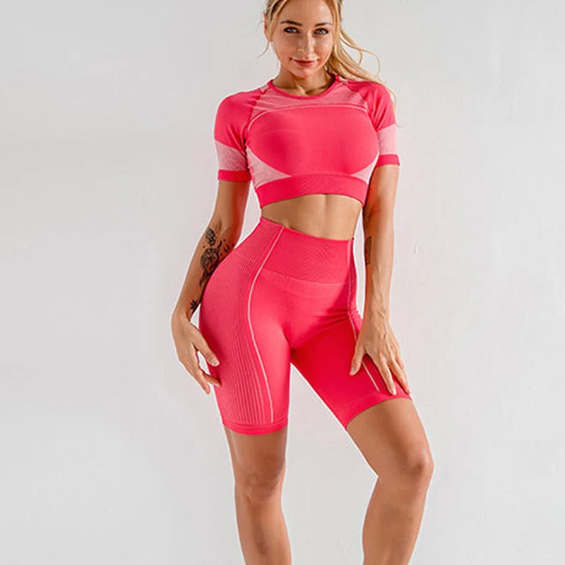 

Женский комплект для йоги, одежда для тренировок в тренажерном зале, спортивные костюмы для фитнеса, топ с коротким рукавом и шорты с высоко...