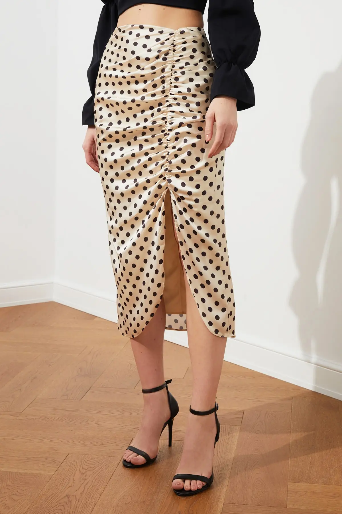 Юбка в горошек с драпировкой TPRSS20ET0134|Женские юбки| |
