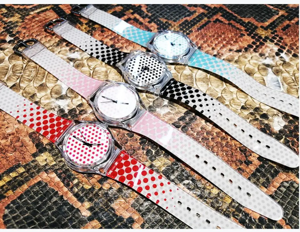 

New Harajuku style plastic watch small fresh round dots soft girl watch jelly watch PVC watch