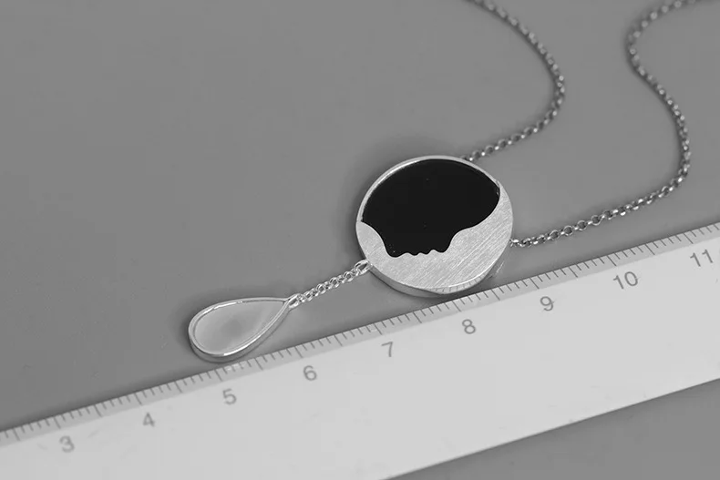 INATURE Good Night 925 Sterling Silver Fashion Abstract Moon Face Pendant Necklace for Women Jewelry Bijoux